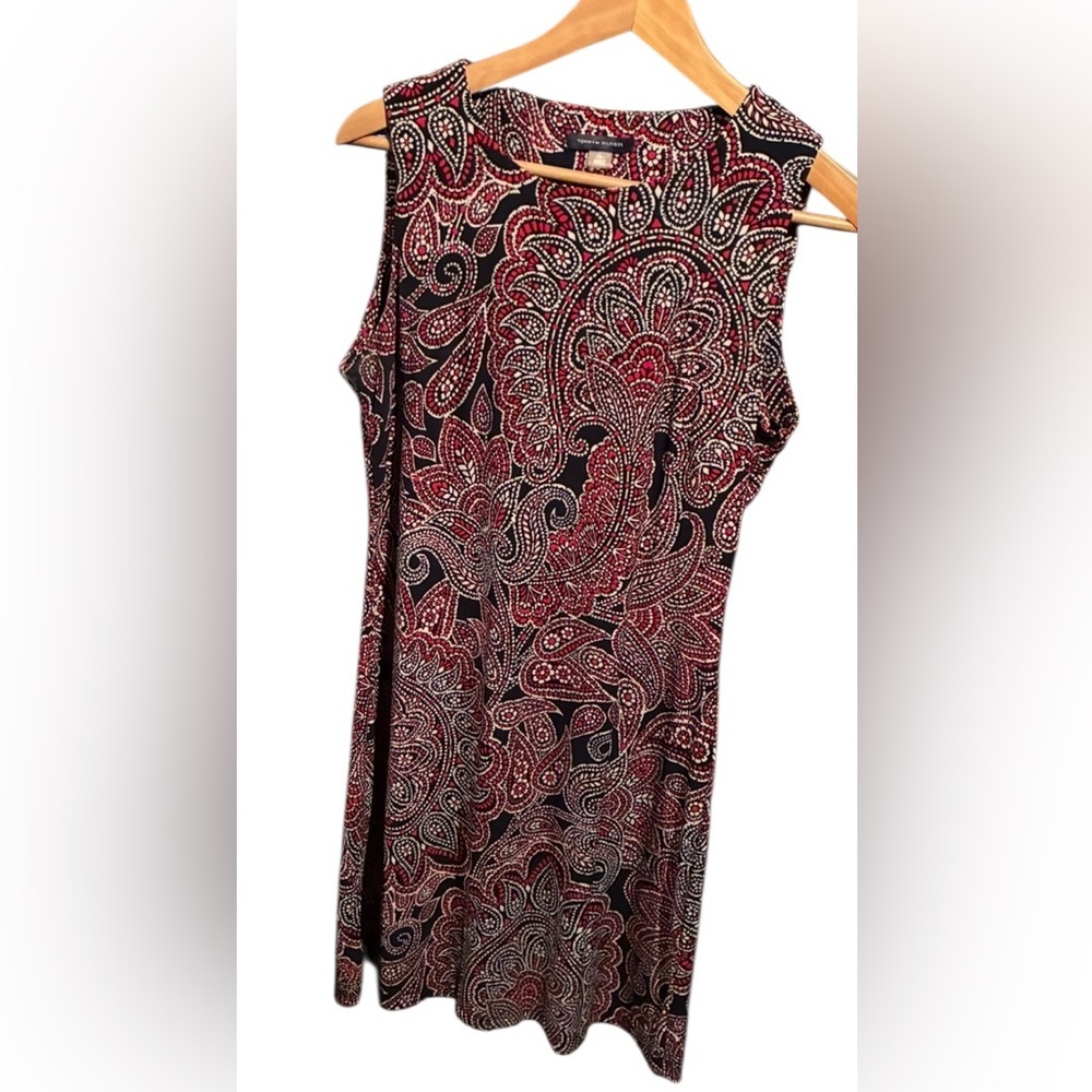 Tommy Hilfiger Red White Blue Paisley Poly Stretch Sleeveless Swing Dress Size 6